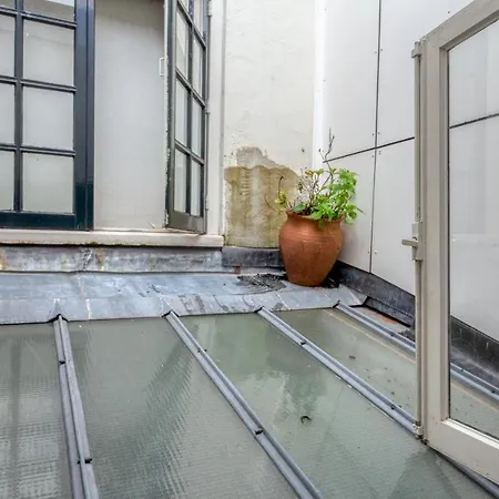 1971 Hazenstraat - Shared Bathroom Séjour chez l'habitant