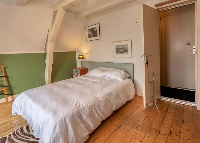 1971 Hazenstraat - Shared Bathroom