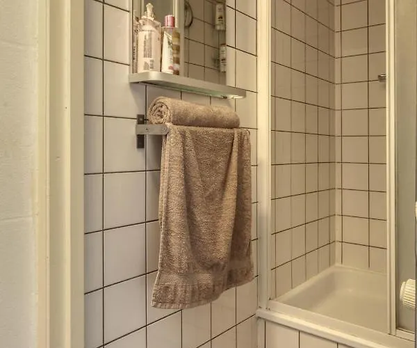 1971 Hazenstraat - Shared Bathroom Accommodatie bij particulieren