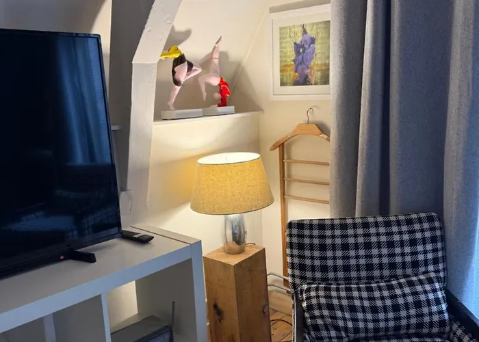 Проживание в семье 1971 Hazenstraat - Shared Bathroom *